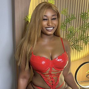 Peach-Allura Posterior Mare escort in Kuala Lumpur offers Duş services