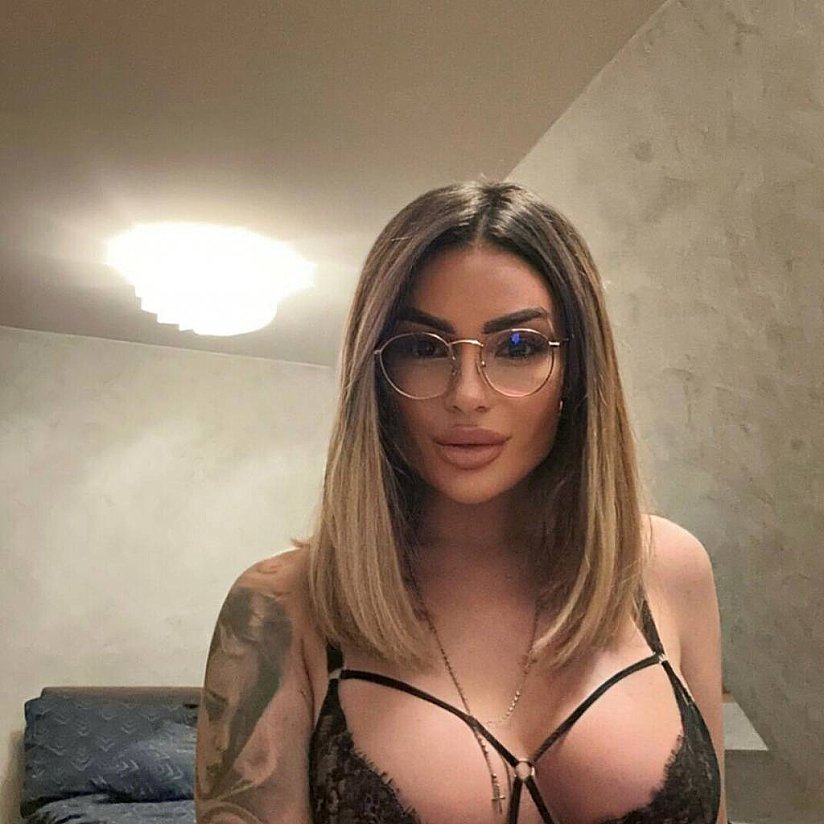 IVONNE