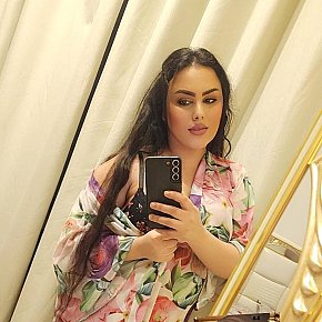 Falak escort in Muscat