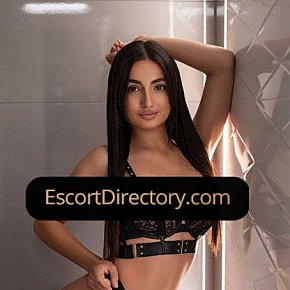 Solomia Super Booty
 escort in London offers Titjob services