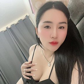 Nini All Natural
 escort in Dubai offers Rimming (give) services