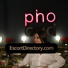 Nika Vip Escort escort in Milan offers DUO services