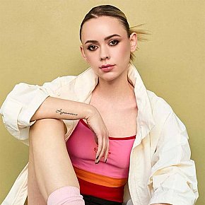 Malia All Natural
 escort in London offers Girlfriend Experience (GFE) services