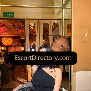 Luna Petite escort in Madrid offers Sex in versch. Positionen services
