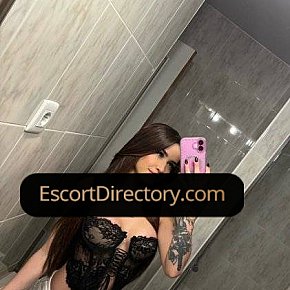 Luna Petite escort in Madrid offers Sex in versch. Positionen services