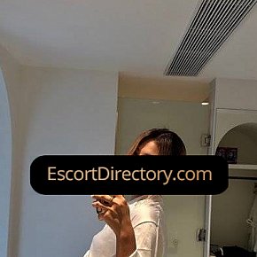 Aiza Vip Escort escort in London offers Experiencia de Novia (GFE)
 services