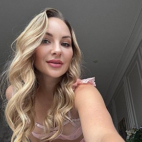 Anna escort in Singapore City