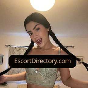 Sofia Super Booty
 escort in Prague offers Cumshot on body (COB) services