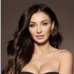 Alexandra Naturală escort in London offers Girlfriend Experience(GFE) services