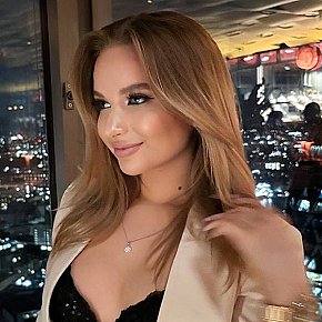 Orysa escort in London offers Beijo francês services