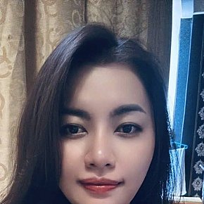 Mia Colegiala escort in Manama