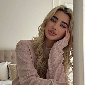 Lara escort in Dubai