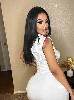 Laura escort in Hamburg offers Foot Fetish services