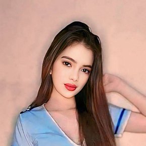 Shane escort in Makati offers Pipe sans capote services