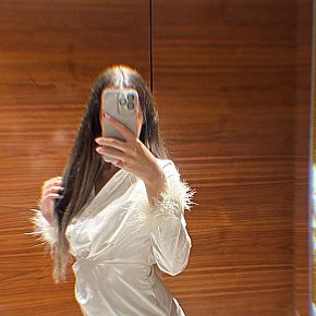 Reem Entièrement Naturelle escort in 