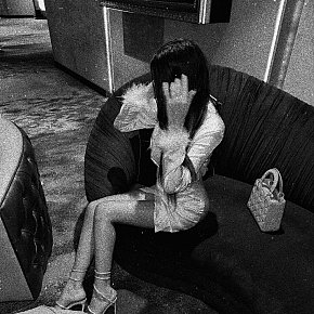 Reem Entièrement Naturelle escort in 