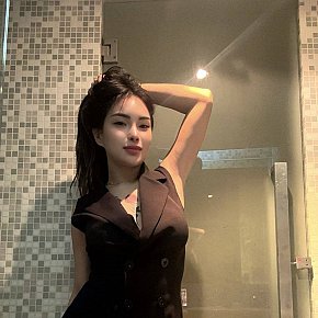 Mae-Azumi Delicada escort in Kuala Lumpur offers Experiência com garotas (GFE) services