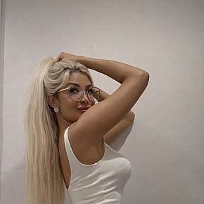 Patricia-_Luxury Tetas Enormes escort in Brussels offers Posición 69 services