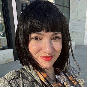 Layla-princess escort in Edinburgh offers Scato(Activ) services