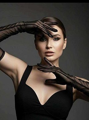 Masseuse-Kate Étudiante escort in Milan offers Pipe avec capote services