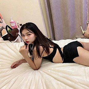 Ketty escort in Muscat offers Experience 