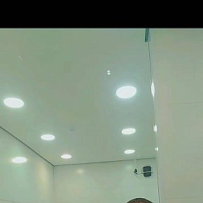 Santyyx muscular escort in Florianópolis offers anal sex services