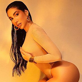 Ivy Completamente Natural escort in London offers Experiência com garotas (GFE) services