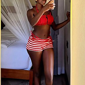 Kinky-bae Mignonă escort in Kampala offers Oral fără Prezervativ services