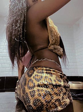 Kinky-bae escort in Kampala offers Extraball services