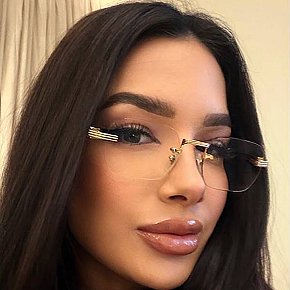 Yagami Garota Fitness escort in London offers Massagem intima services