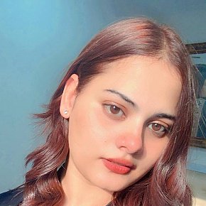 Ishita escort in  offers Beijar services