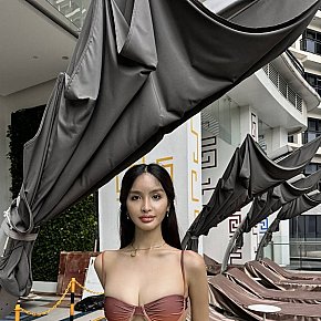 Anna escort in Manila offers Web cam services