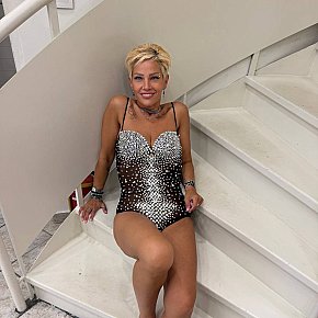 Melina escort in Athens offers Massaggio erotico services