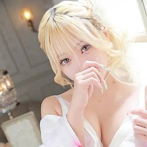 Rina escort in Osaka offers Sărut services