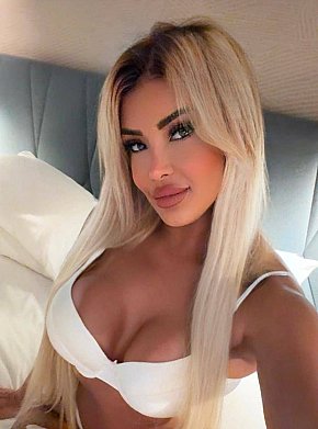 Patricia escort in  offers Sexo anal services