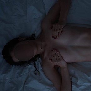 Isabella-Haze Mignonă escort in Berlin offers Sărut(dupa compatibilitate) services