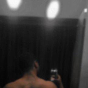 Zenin Vip Escort escort in  offers Besar
 services