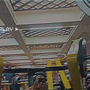 Zenin Vip Escort escort in  offers Besar
 services