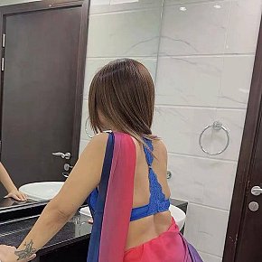 Nisha Ragazza Fitness escort in Dubai offers Feticismo Piedi services