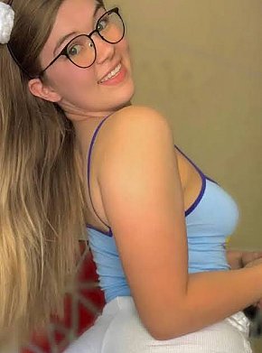 Julia_20 Vip Escort escort in Madrid offers 69 Position services