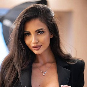 Kim Vip Escort escort in London offers Girlfriend Experience (GFE) services