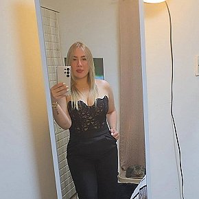 Dahiana escort in Abu Dhabi