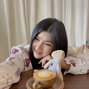 Pony Tetas Enormes escort in Bangkok offers Masaje erótico
 services