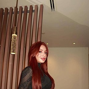 Sasha escort in London offers Girlfriend Experience(GFE) services