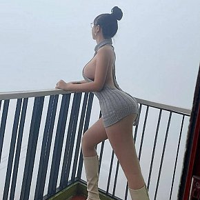 Anna2001 Naturală escort in Abu Dhabi offers Masaj erotic services