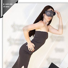 TANIA-EROTICAS All Natural
 escort in Bogota offers Intimate massage services