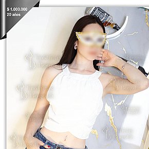 TANIA-EROTICAS All Natural
 escort in Bogota offers Intimate massage services