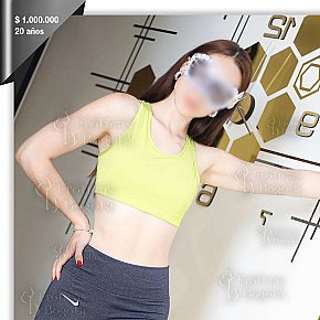 TANIA-EROTICAS All Natural
 escort in Bogota offers Intimate massage services