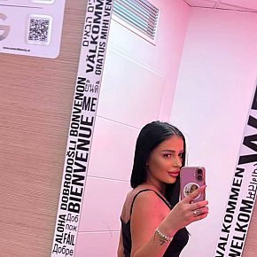 Luna Vip Escort escort in Wien offers Experiência com garotas (GFE) services