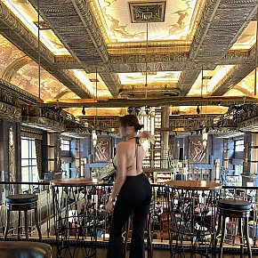 Kat-Nasser escort in  offers Sărut Franţuzesc services